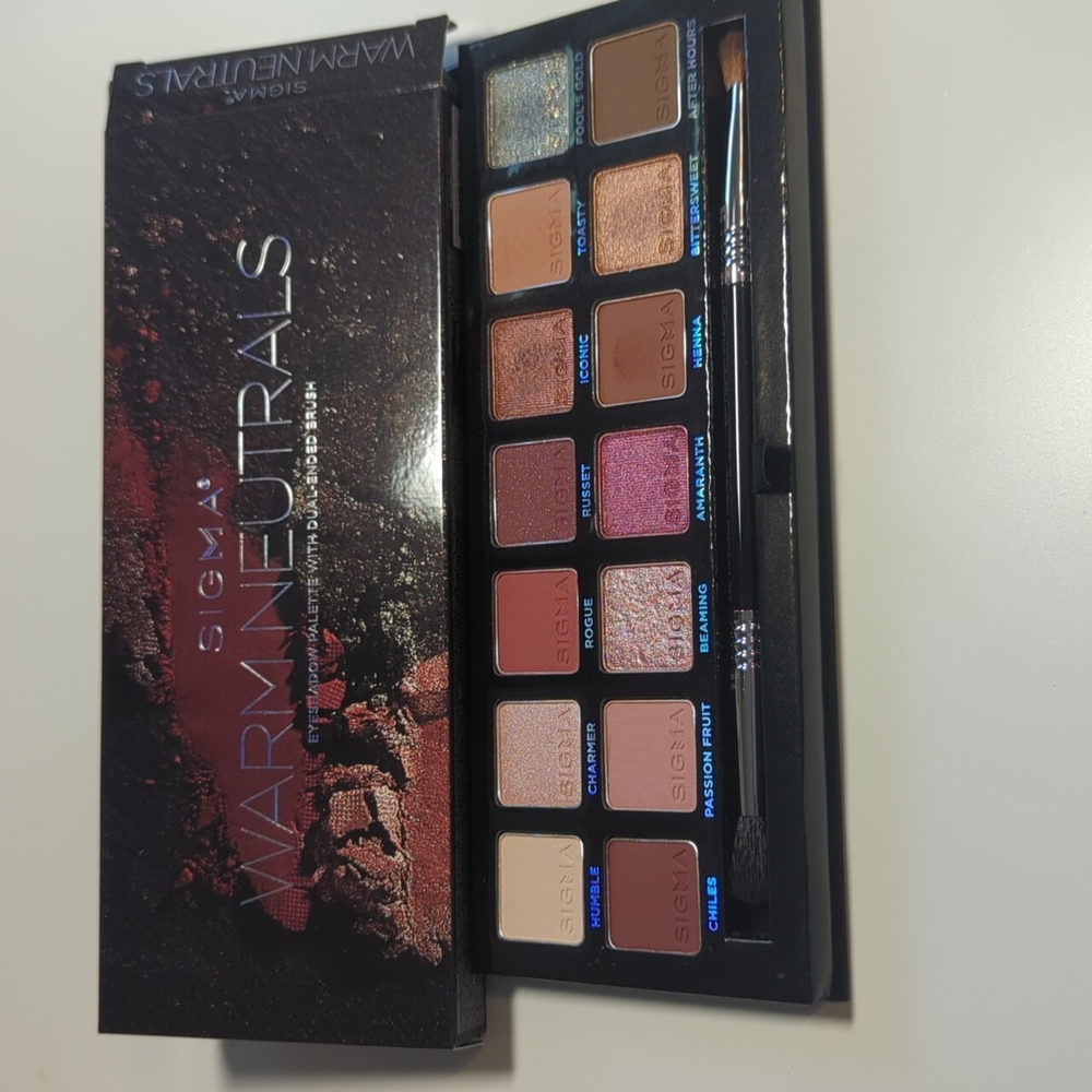 Sigma Warm Neutrals Palette